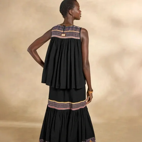 Alamwar “Walk The Earth” Yoshiko Embroidered Top. New with tags from Sundance.